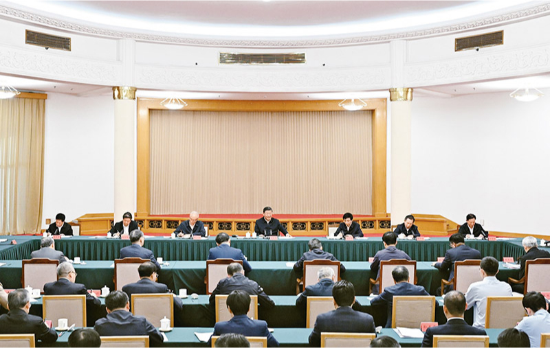 　2024年5月23日下午，中共中央總書記、國(guó)家主席、中央軍委主席習(xí)近平在山東省濟(jì)南市主持召開企業(yè)和專家座談會(huì)并發(fā)表重要講話。 新華社記者 謝環(huán)馳/攝